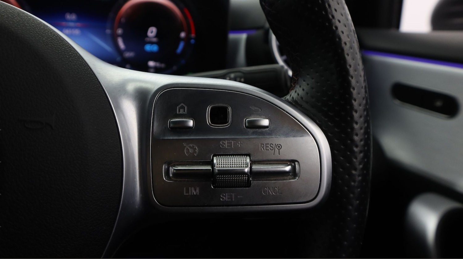 Used Mercedes-Benz A-Class 2021 for sale - 77762881: Photo 23