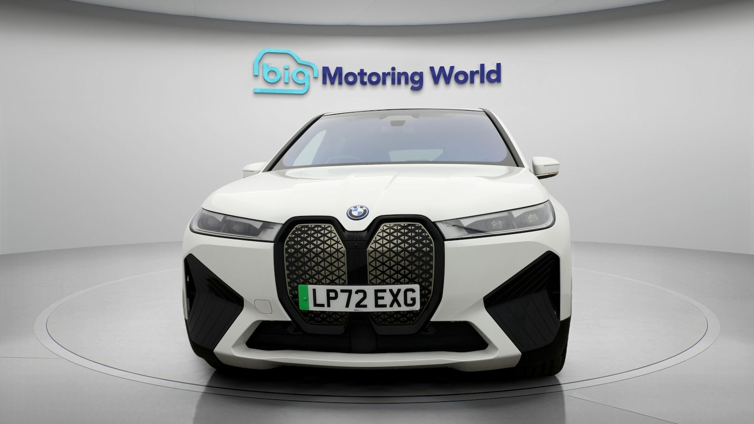 Used BMW iX 2022 for sale - 77261815: Photo 2