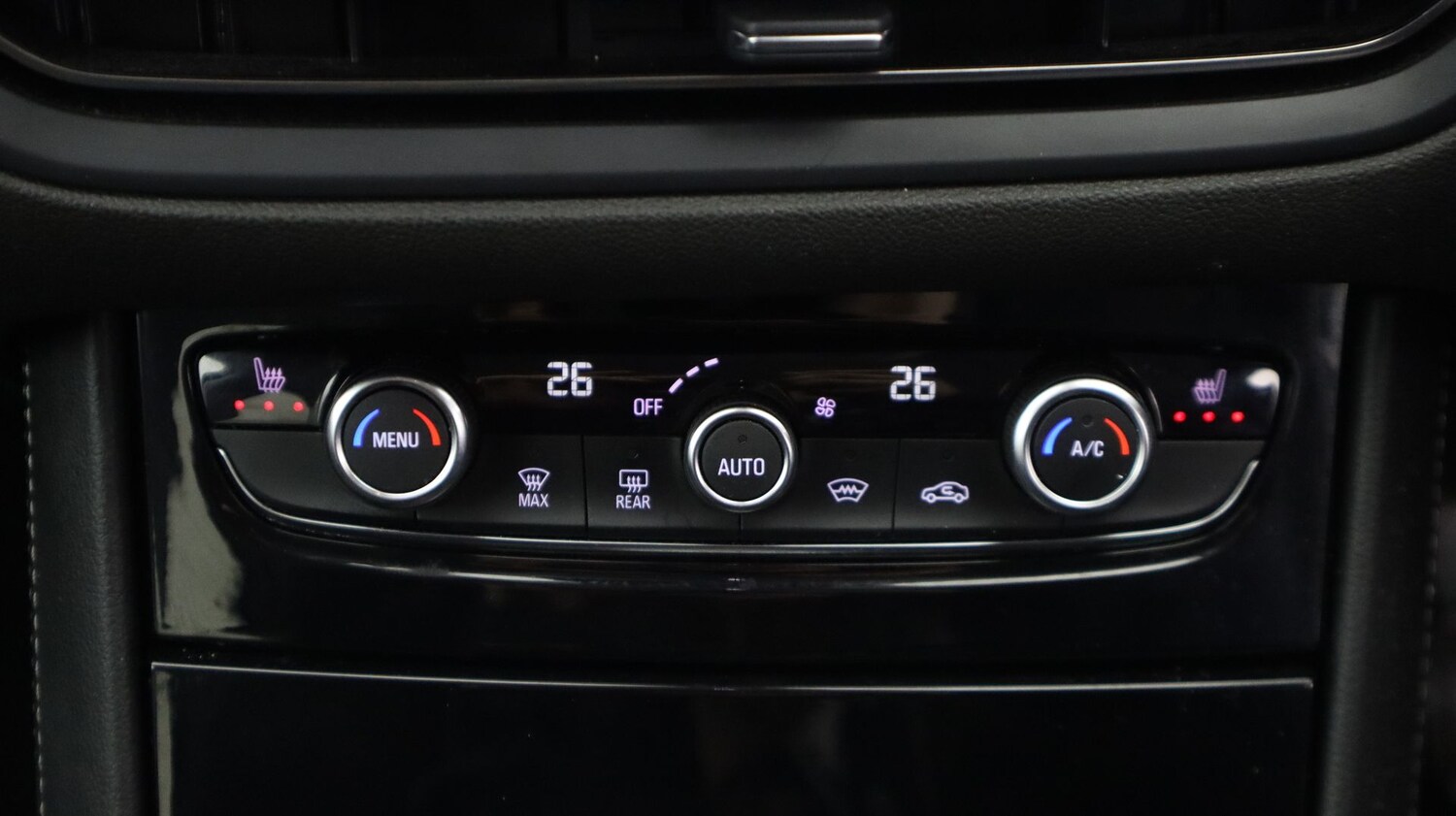 Used Vauxhall Grandland for sale - 77467132: Photo 12