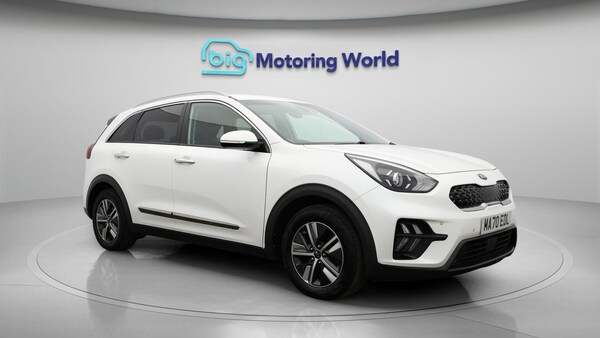 Used Kia Niro 2020 for sale - 76199753: Photo 2