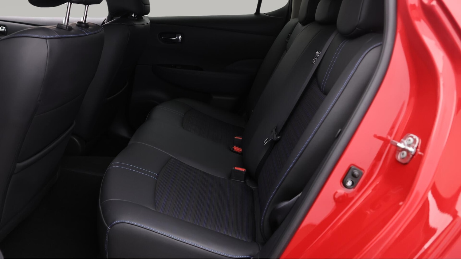 Used Nissan Leaf 2021 for sale - 76122833: Photo 17