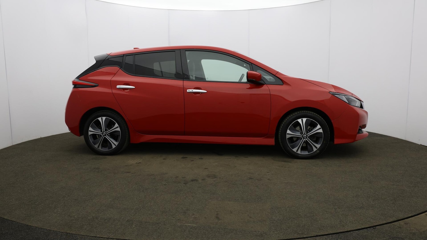 Used Nissan Leaf 2021 for sale - 76122833: Photo 54