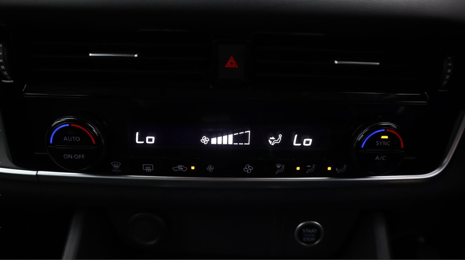 Used Nissan Qashqai for sale - 77761693: Photo 12