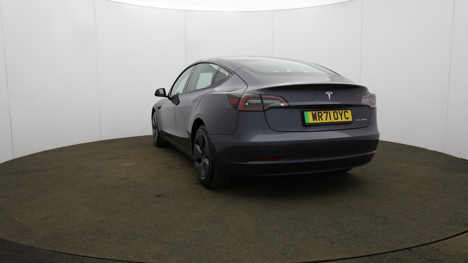 Used Tesla Model 3 2021 for sale - 76136903: Photo 12