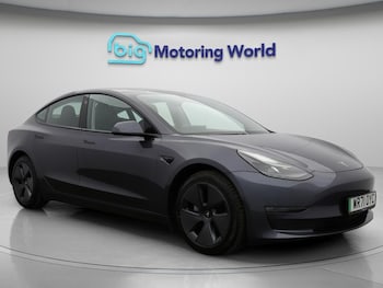 Tesla - Model 3