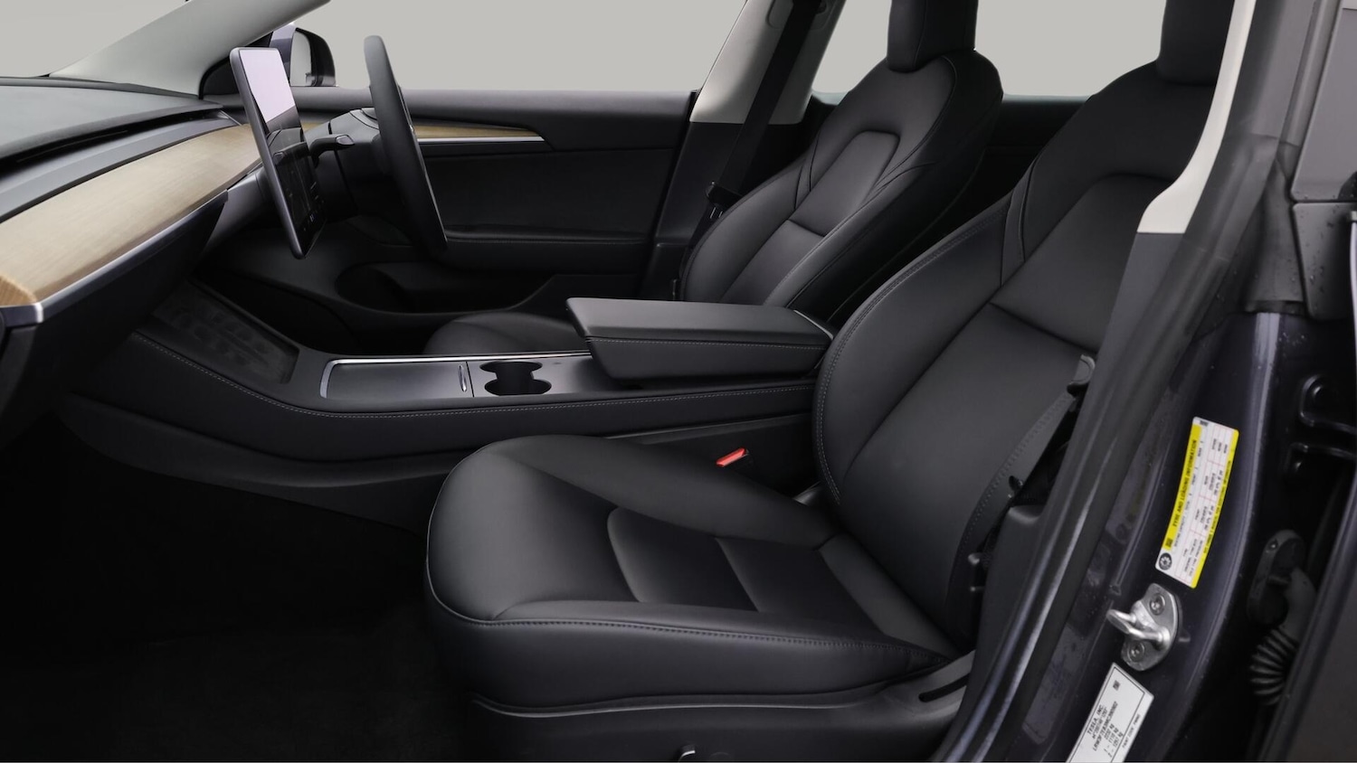Used Tesla Model 3 2021 for sale - 76136903: Photo 21