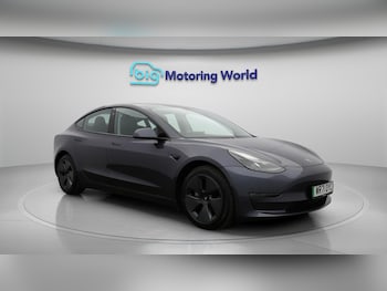 Used Tesla Model 3 2021 for sale - 76136903: Photo 2