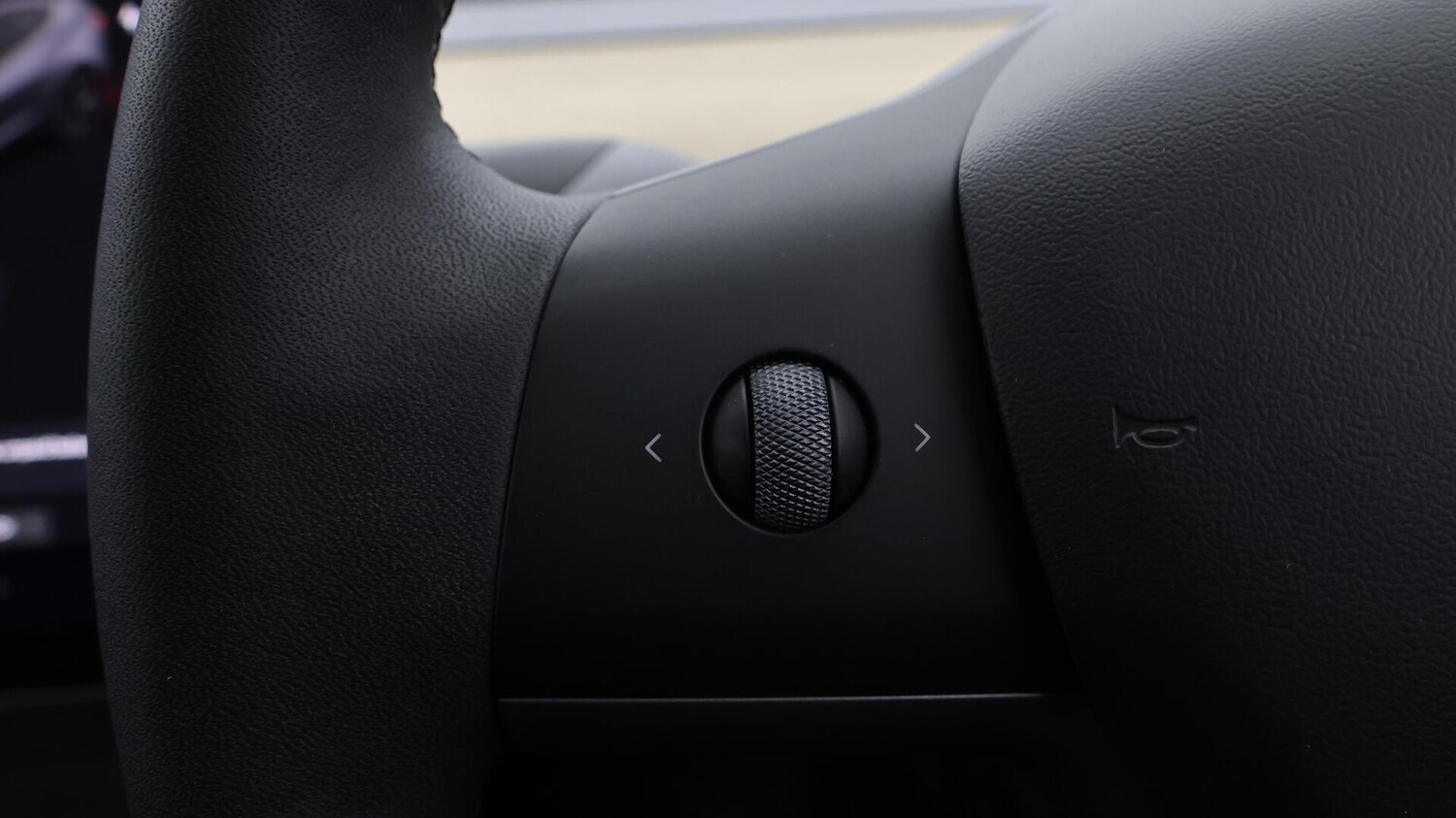 Used Tesla Model 3 2021 for sale - 76136903: Photo 39