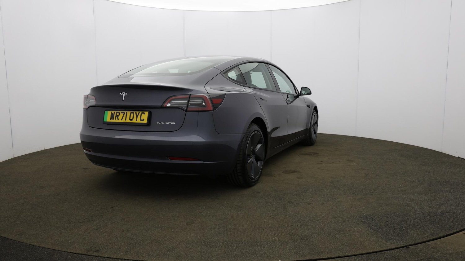 Used Tesla Model 3 2021 for sale - 76136903: Photo 64