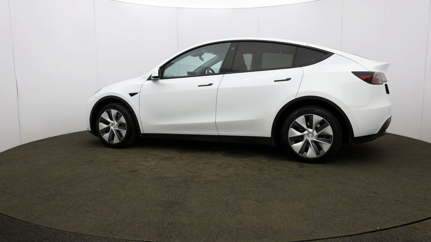 Used Tesla Model Y 2022 for sale - 76877744: Photo 64