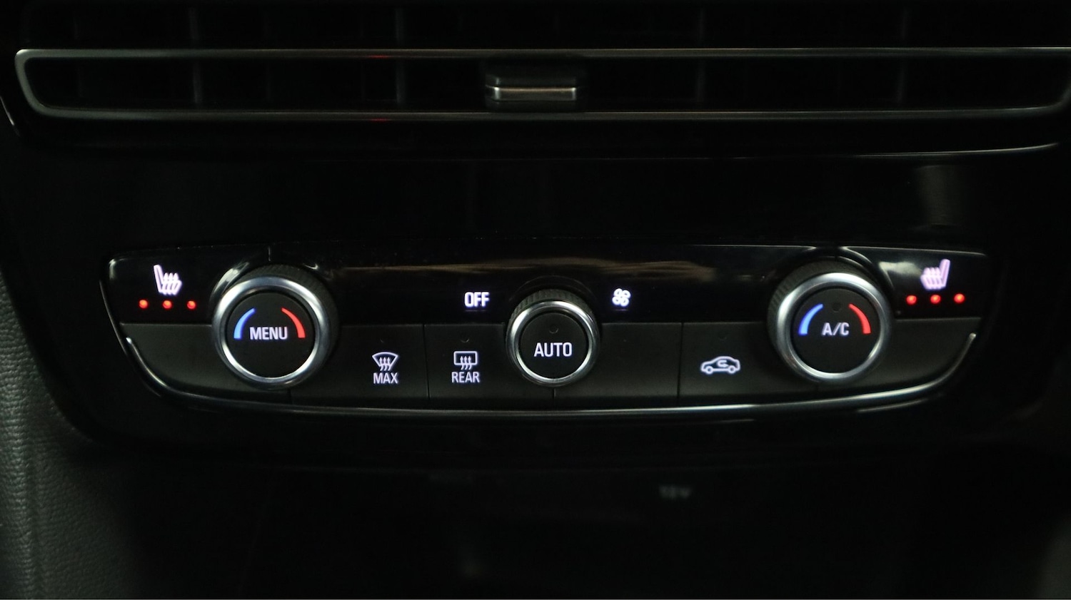 Used Vauxhall Mokka 2022 for sale - 77747537: Photo 12