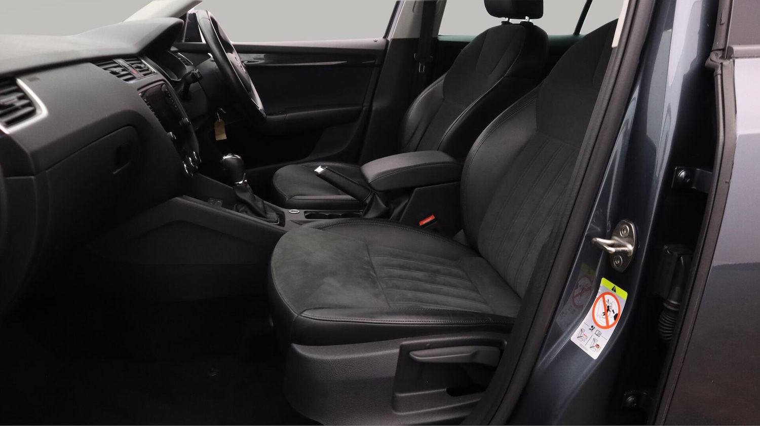 Used Skoda Octavia 2019 for sale - 76658448: Photo 15