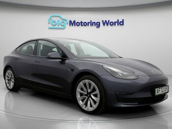 Tesla - Model 3