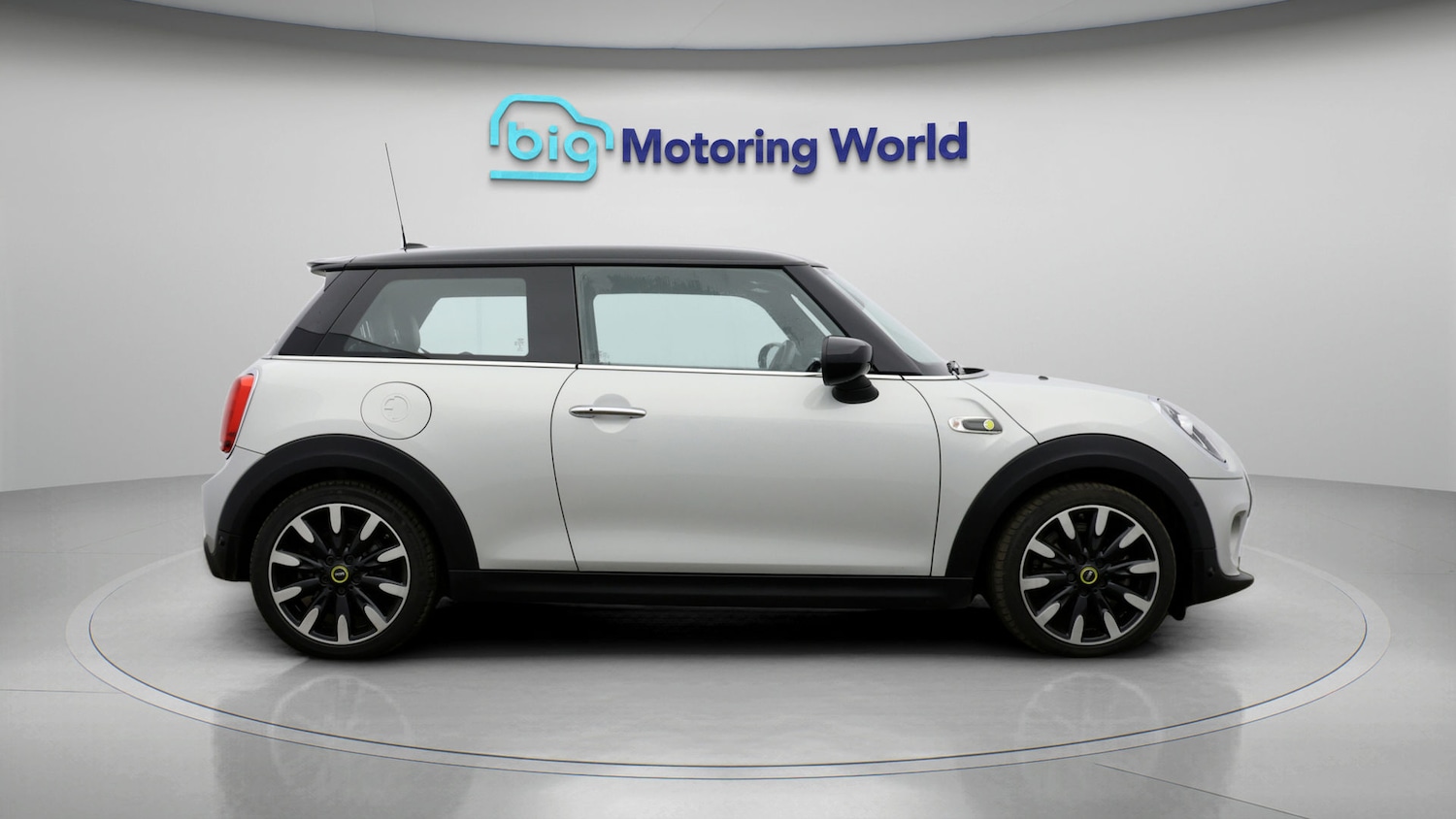 Used MINI Hatch 2020 for sale - 77783035: Photo 8