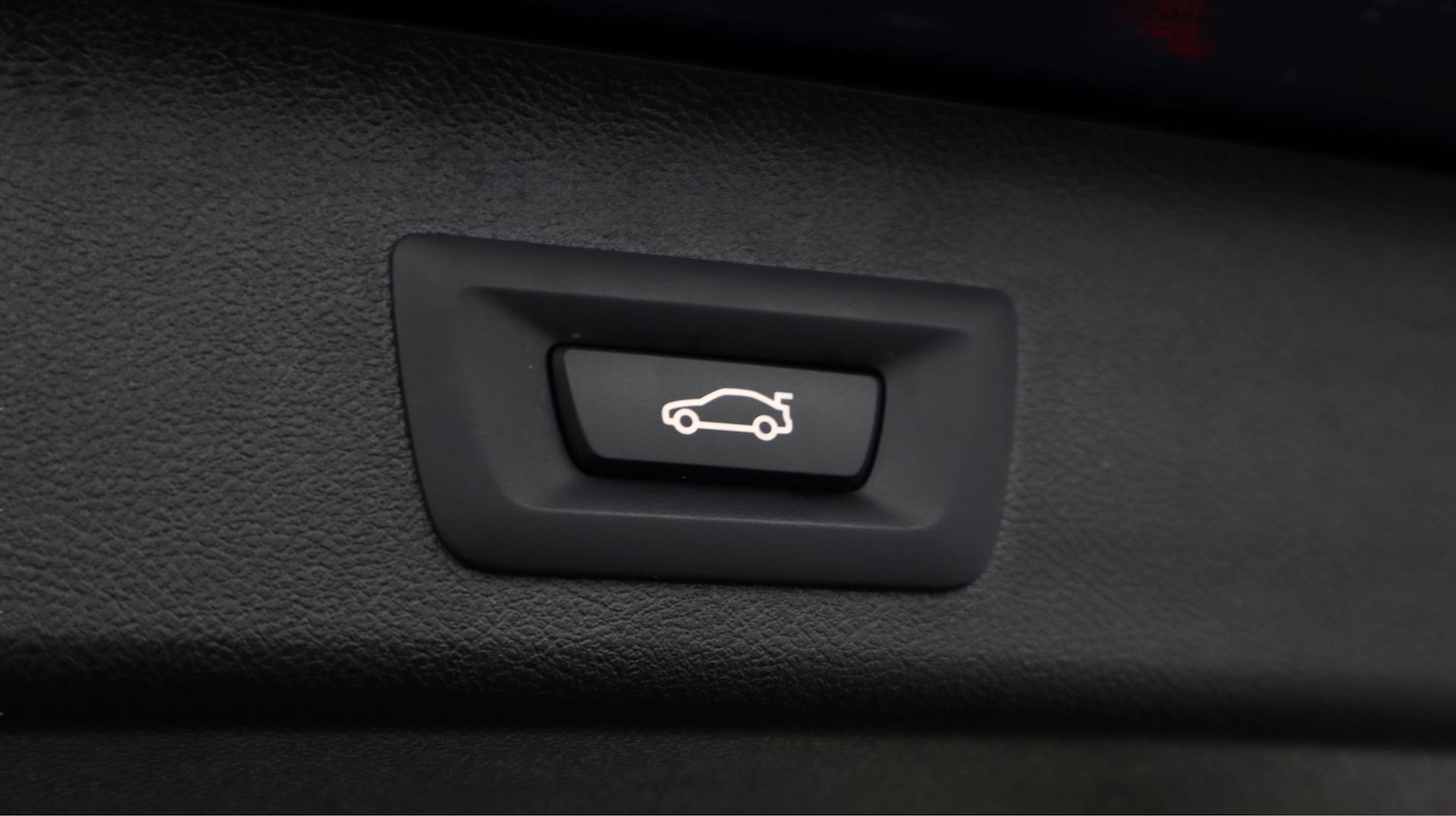 Used BMW 5 Series 2023 for sale - 77223397: Photo 22