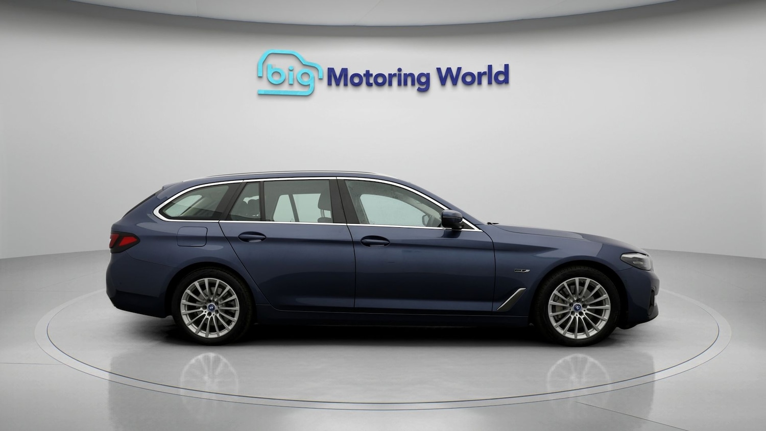 Used BMW 5 Series 2023 for sale - 77223397: Photo 8