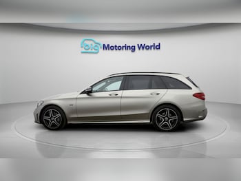 Used Mercedes-Benz C Class 2021 for sale - 79094320: Photo
