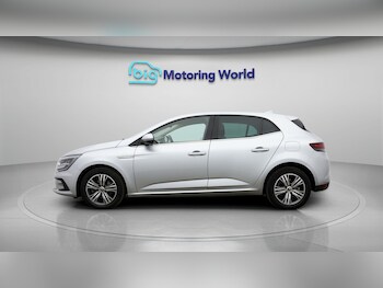 Used Renault Megane 2022 for sale - 78422932: Photo