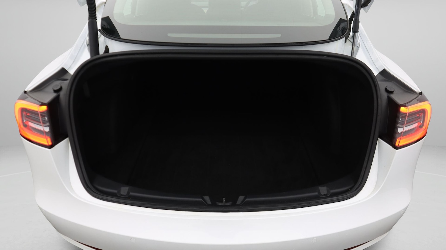Used Tesla Model 3 2021 for sale - 77258421: Photo 17