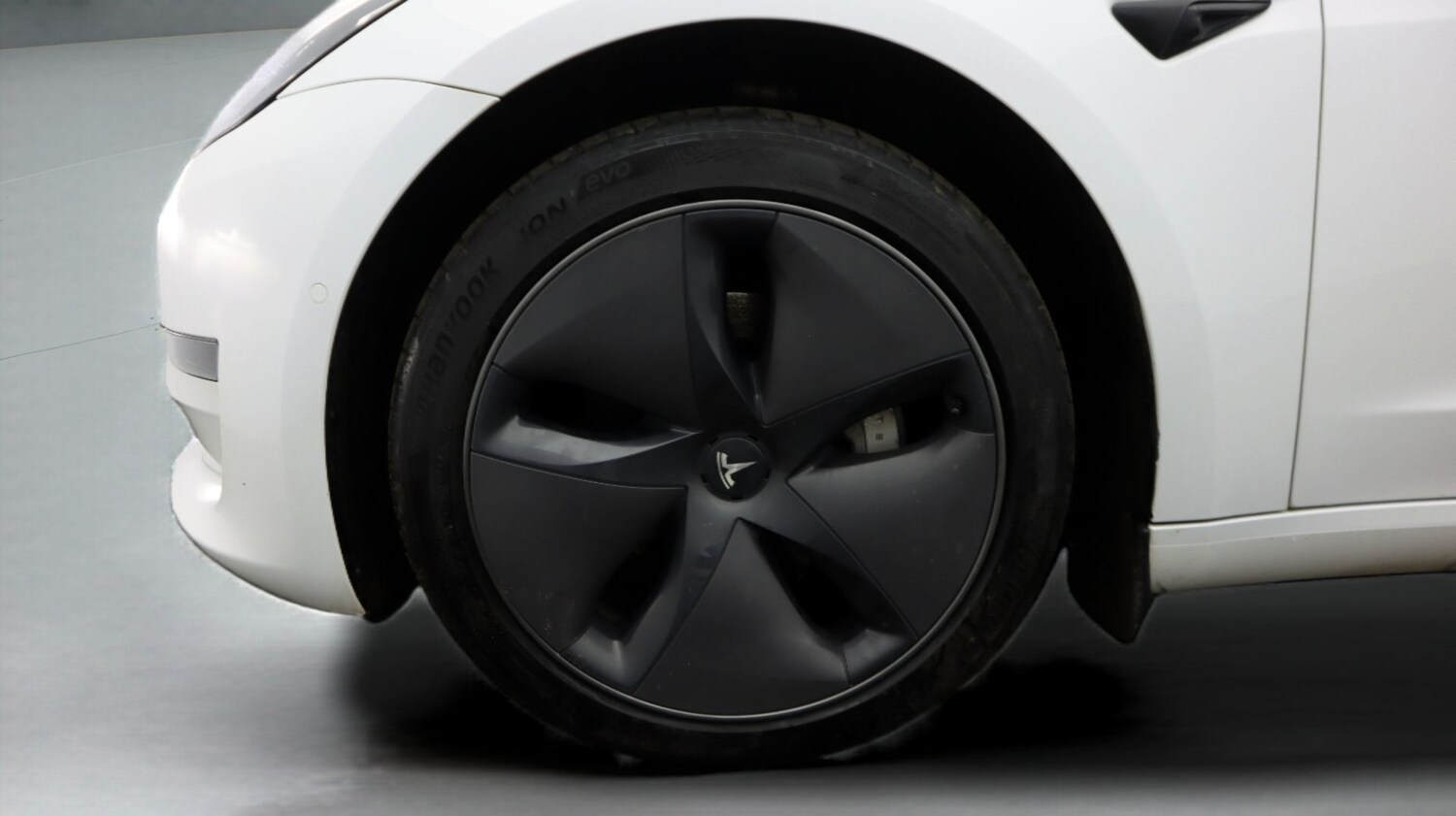 Used Tesla Model 3 2021 for sale - 77258421: Photo 18