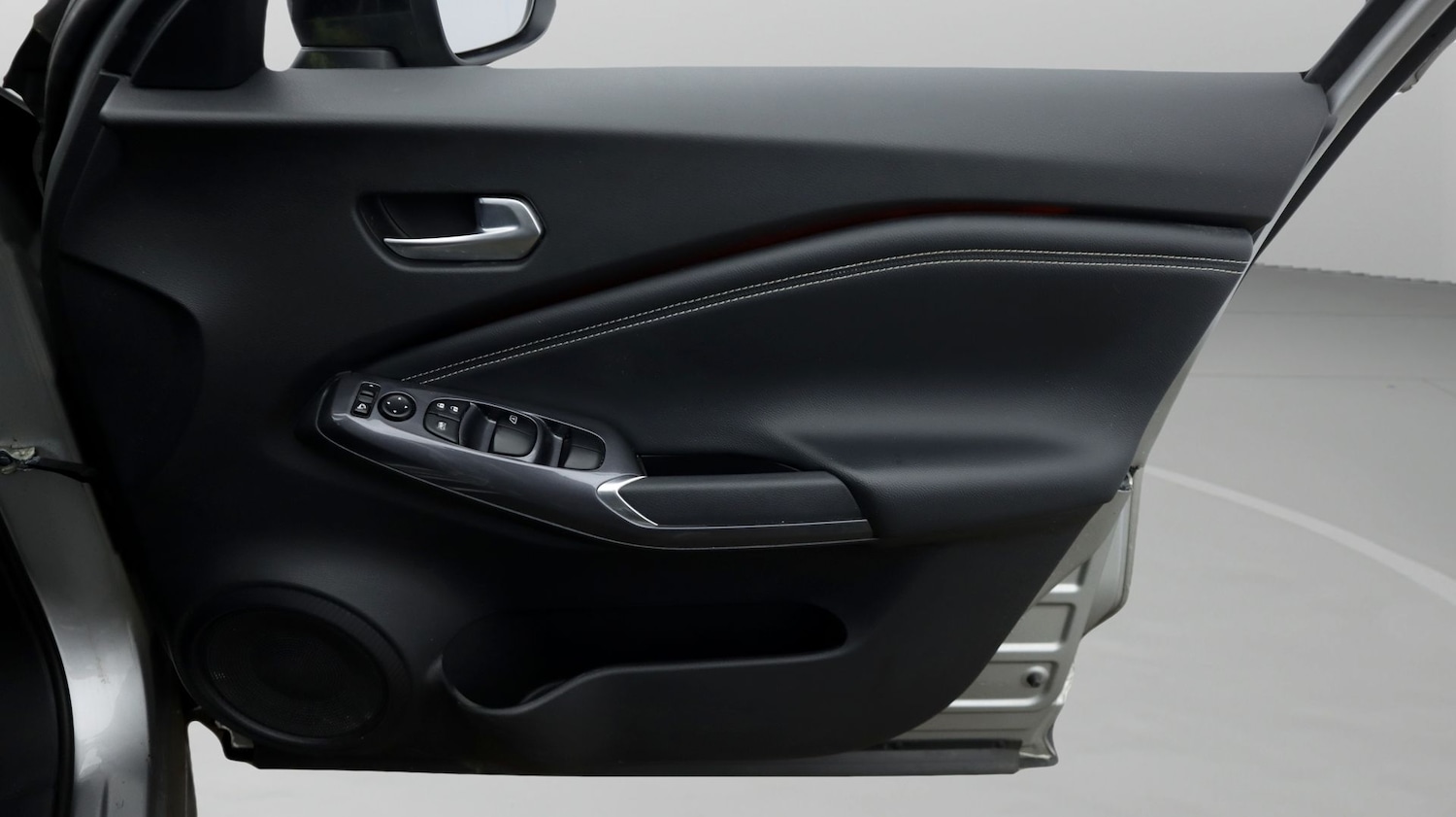 Used Nissan Juke 2023 for sale - 77764293: Photo 15