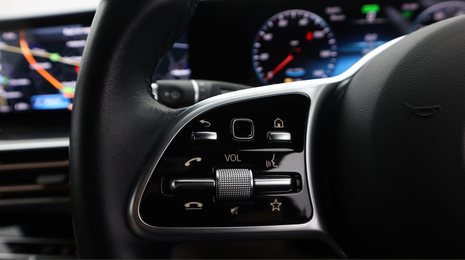 Used Mercedes-Benz EQC 2021 for sale - 77592283: Photo 21