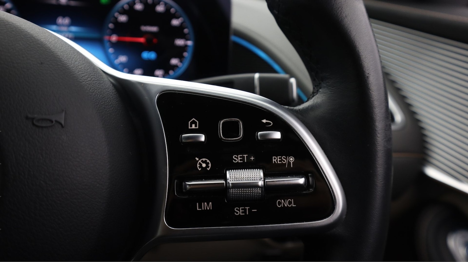 Used Mercedes-Benz EQC 2021 for sale - 77592283: Photo 22