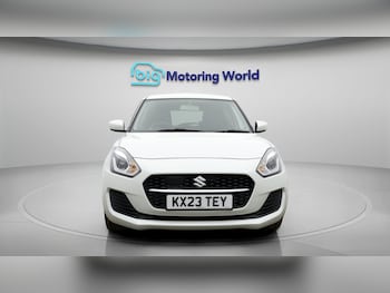 Used Suzuki Swift 2023 for sale - 79477934: Photo