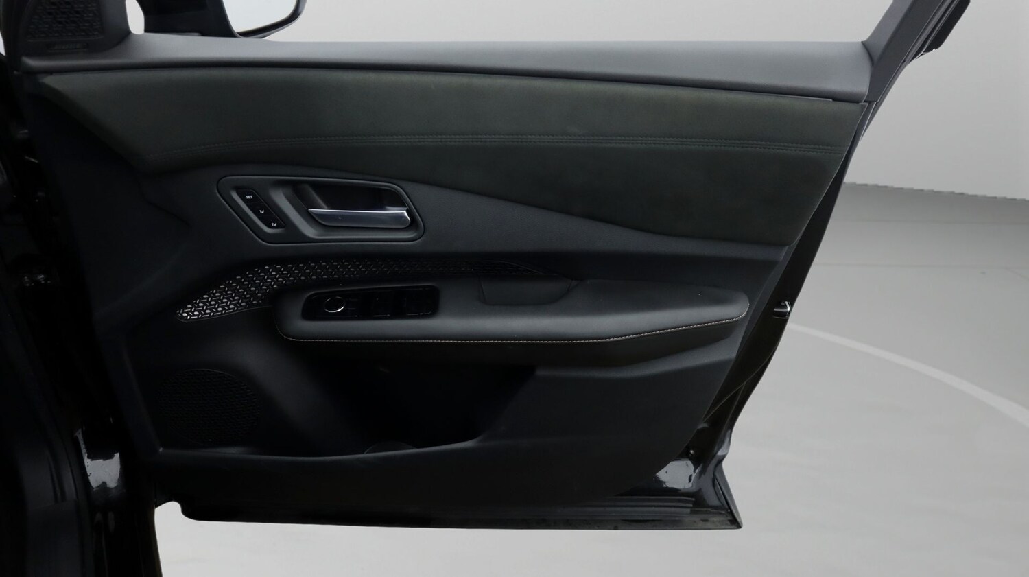 Used Nissan ARIYA 2023 for sale - 77584913: Photo 15