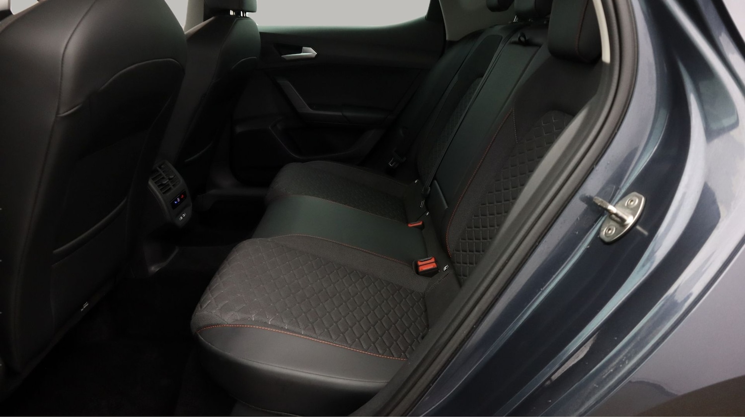 Used SEAT Leon 2023 for sale - 77953779: Photo 16