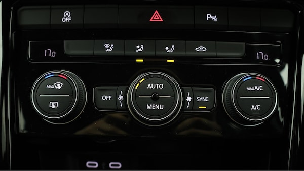 Used Volkswagen T-Roc 2021 for sale - 76200358: Photo 13