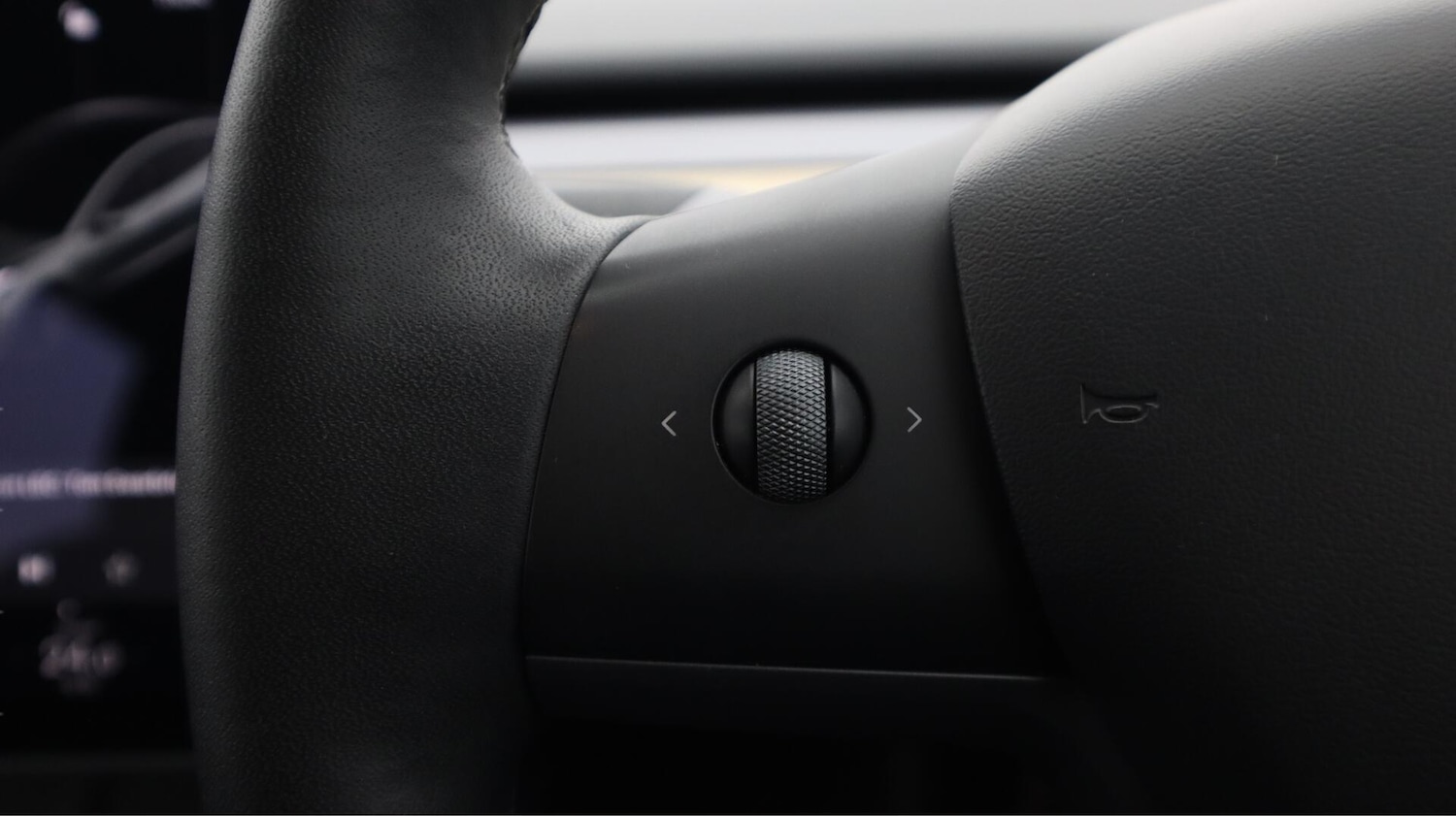 Used Tesla Model 3 2021 for sale - 76714974: Photo 24