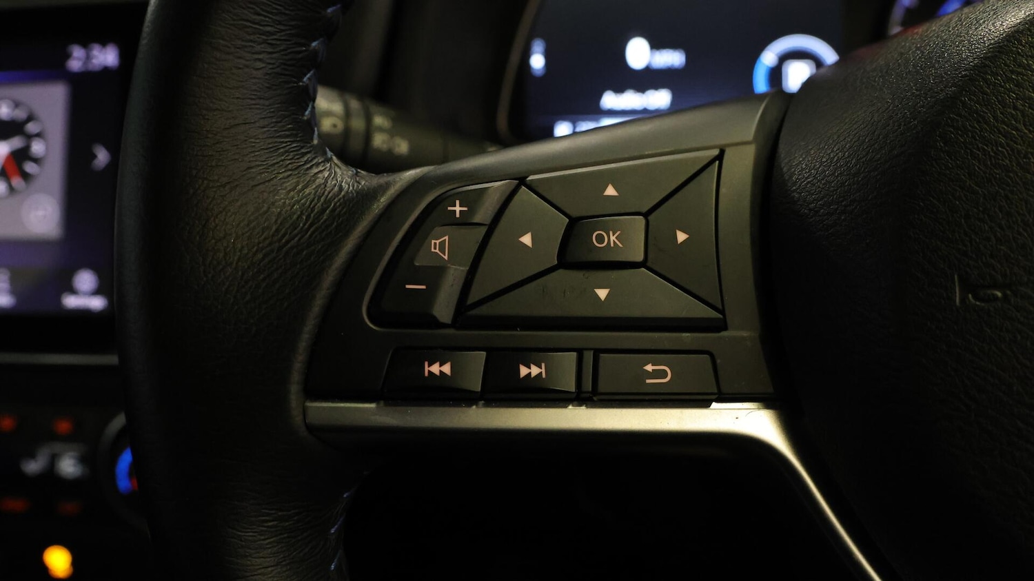 Used Nissan Leaf 2022 for sale - 76348942: Photo 23