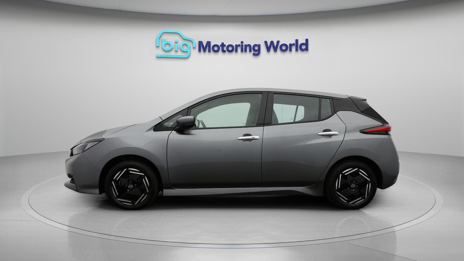 Used Nissan Leaf 2022 for sale - 76348942: Photo 5