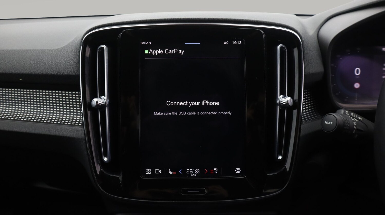 Used Volvo XC40 2022 for sale - 77746036: Photo 24