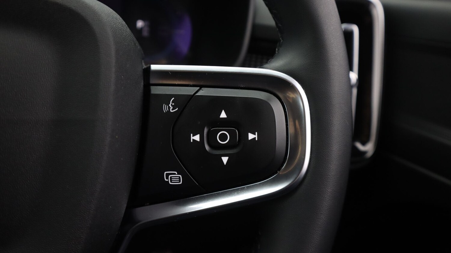 Used Volvo XC40 2022 for sale - 77746036: Photo 26