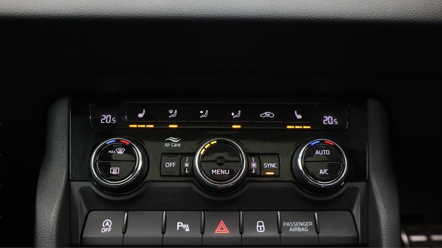 Used Skoda Karoq for sale - 78110043: Photo 12