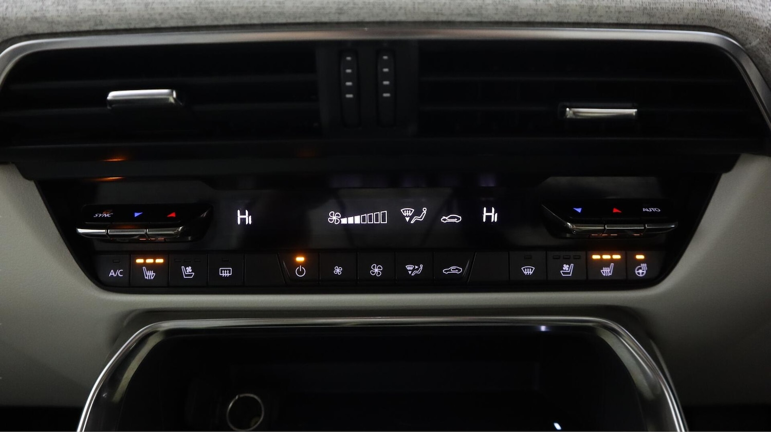 Used Mazda CX-60 2022 for sale - 76714616: Photo 13