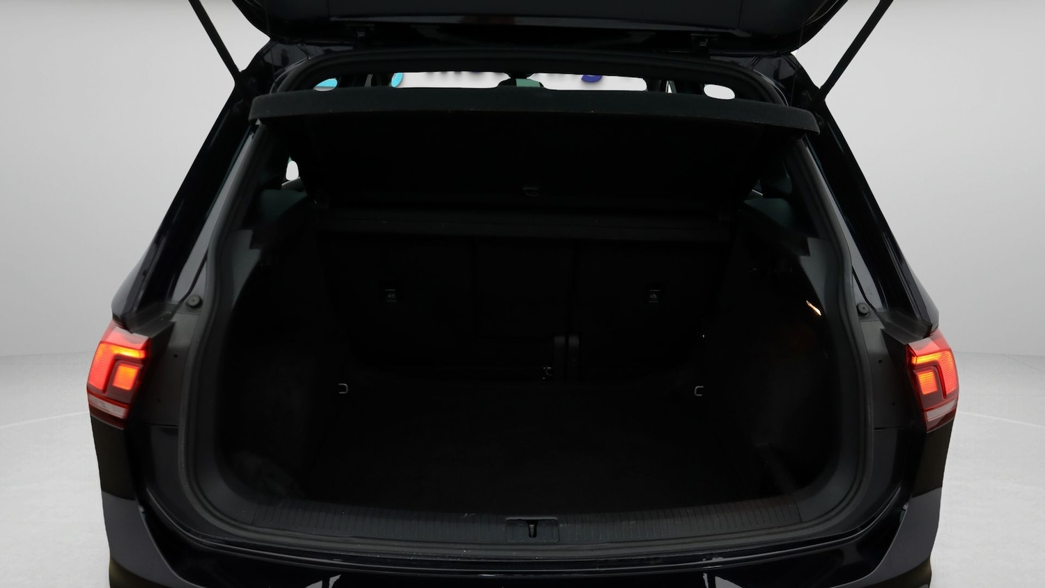 Used Volkswagen Tiguan 2021 for sale - 78202601: Photo 17