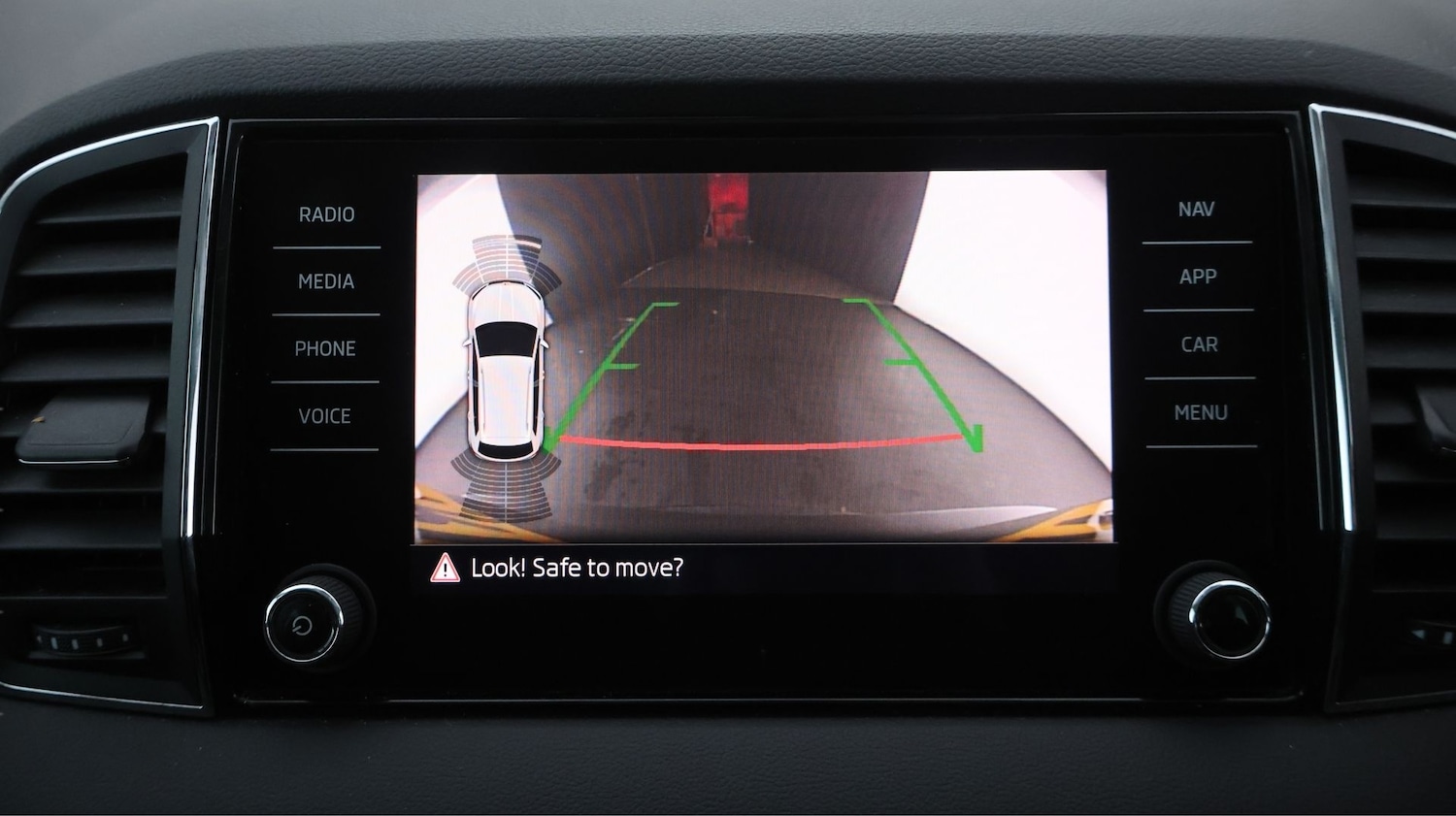 Used Skoda Karoq for sale - 77208144: Photo 19