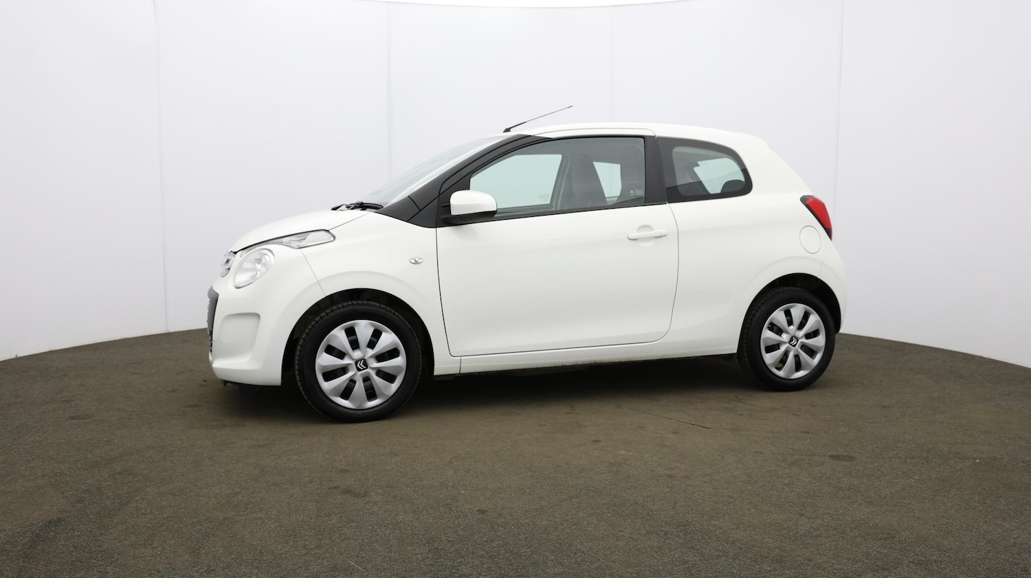 Used Citroen C1 2021 for sale - 76432870: Photo 35