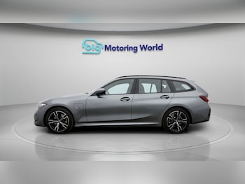 Used BMW 3 Series 2023 for sale - 79089252: Photo