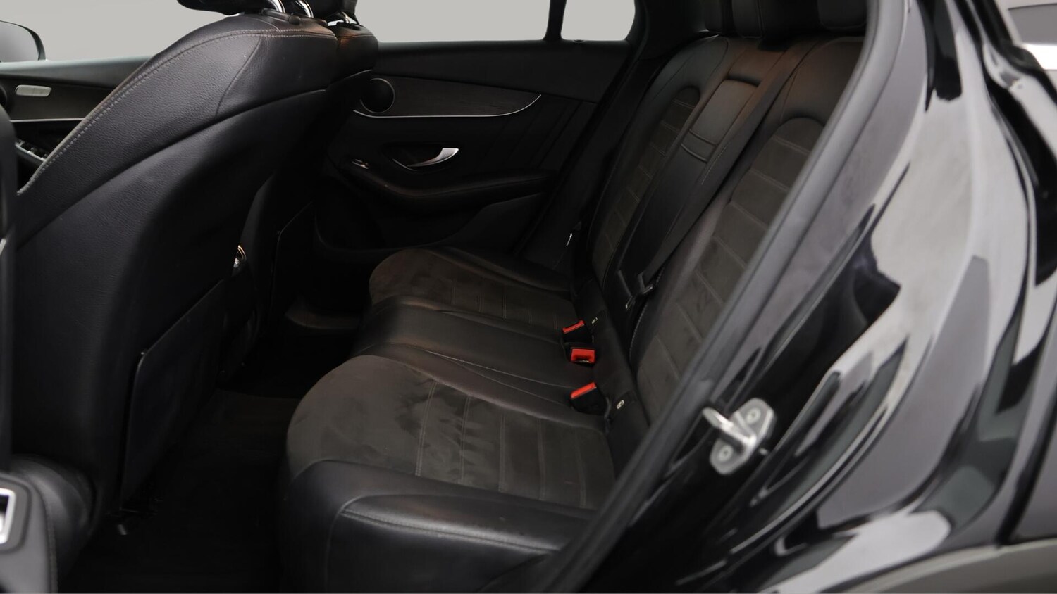 Used Mercedes-Benz GLC 2020 for sale - 76537689: Photo 17