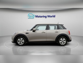 Used MINI Hatch 2022 for sale - 78325098: Photo