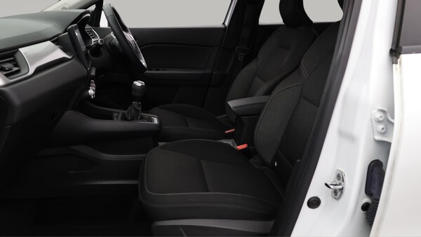 Used Renault Captur 2020 for sale - 76215557: Photo 15