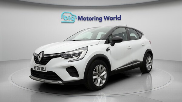 Used Renault Captur 2020 for sale - 76215557: Photo 4