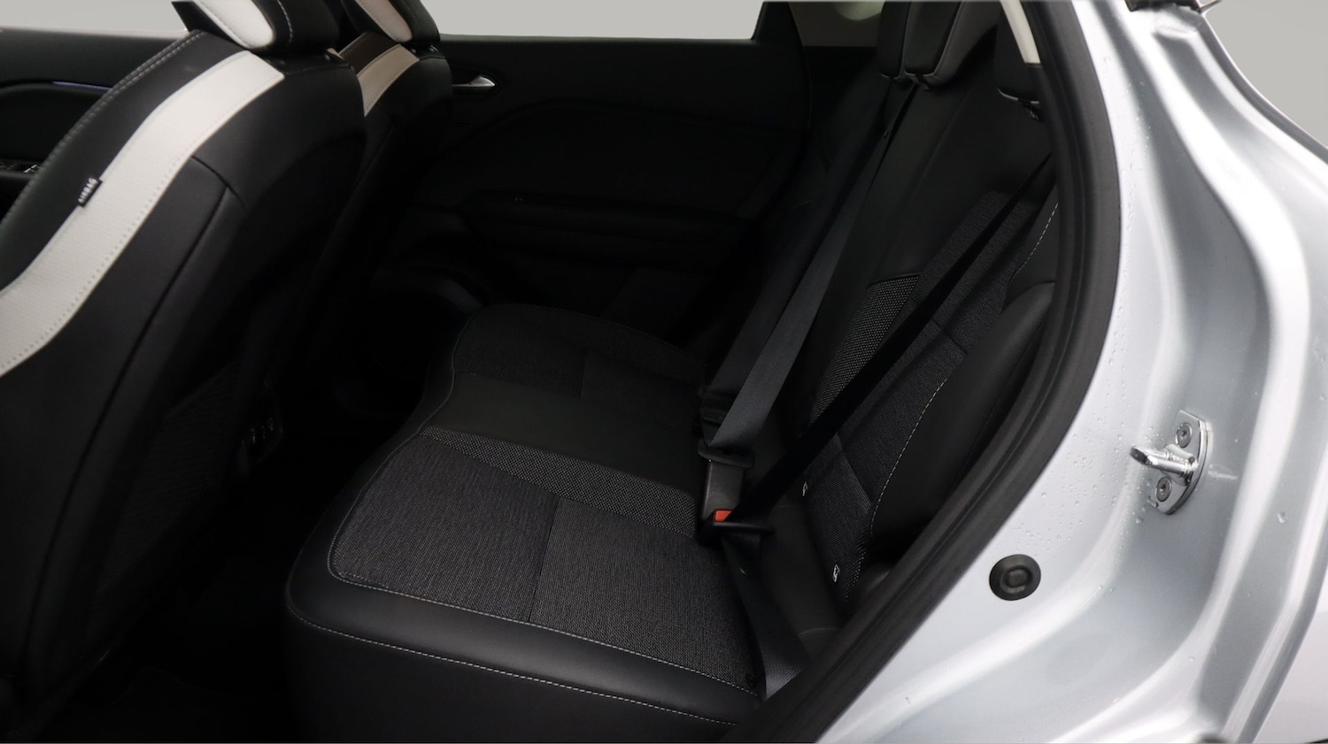 Used Renault Captur 2022 for sale - 77287424: Photo 16