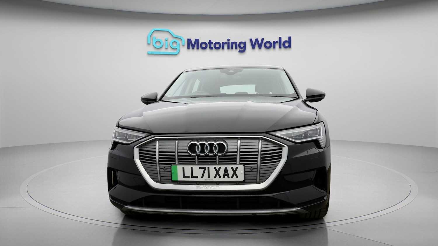Used Audi e-tron 2021 for sale - 77921111: Photo 2