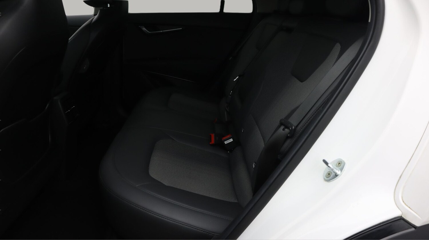 Used Kia Niro for sale - 77784843: Photo 16