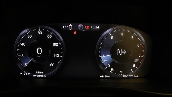 Used Volvo XC40 2022 for sale - 76284435: Photo 11
